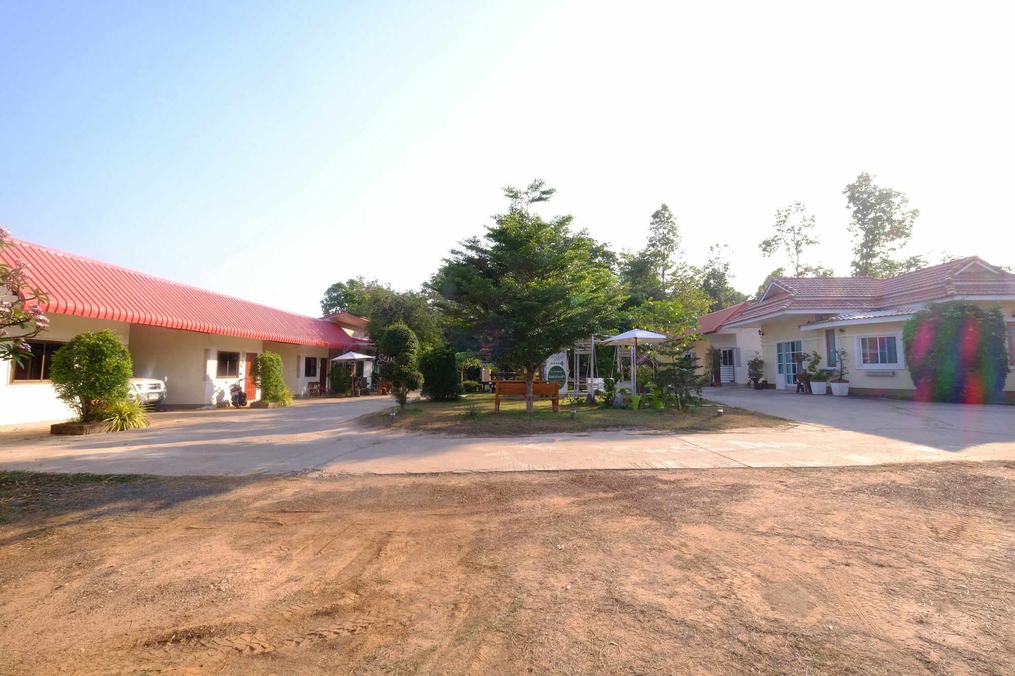 Prom Pong Resort Mukdahan Exteriör bild